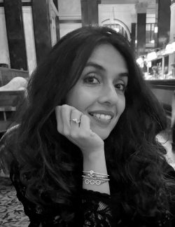 ayisha-malik-tutor