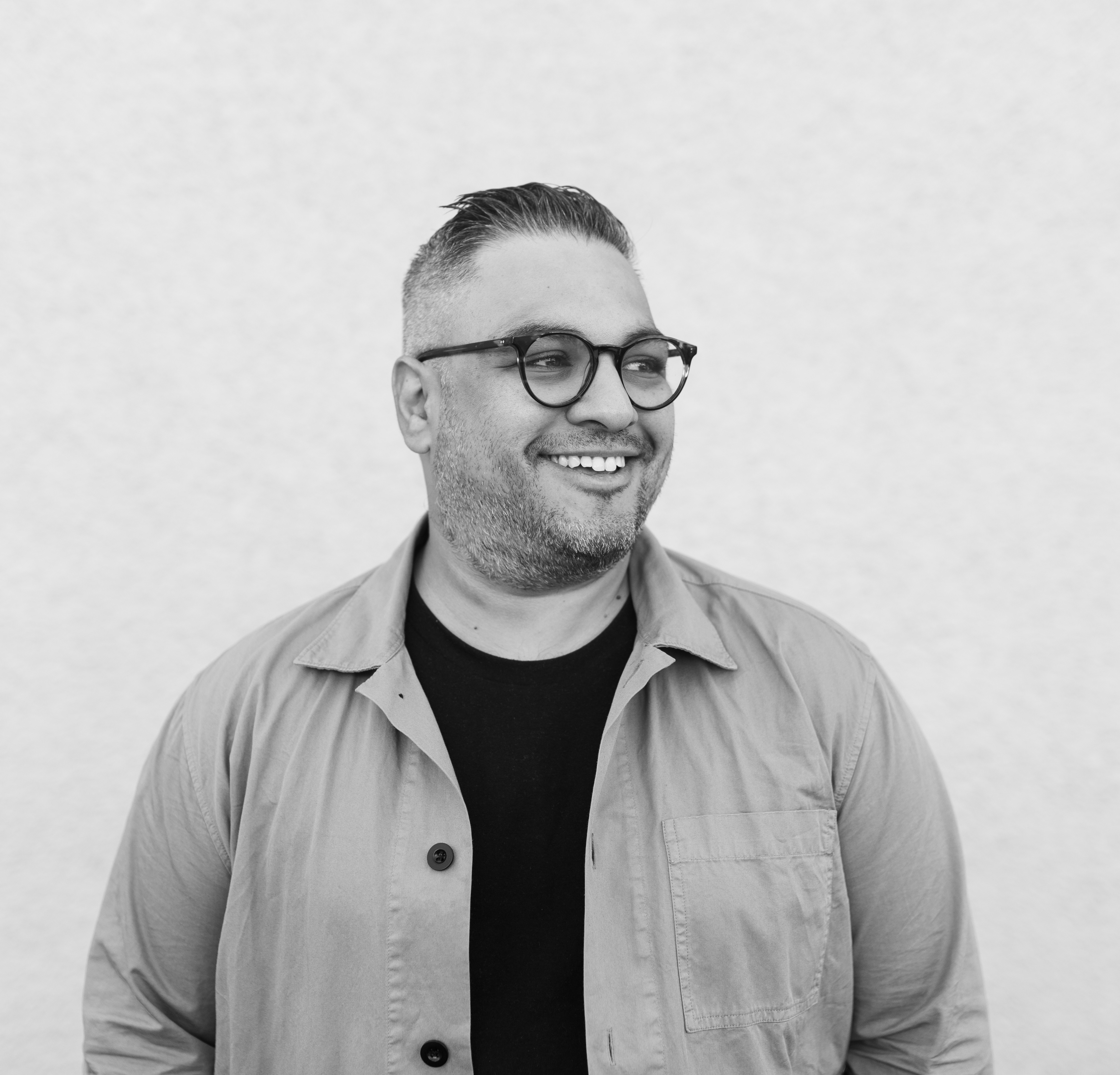 nikesh-shukla-tutor nikesh-shukla-tutor