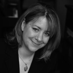 JULIA COPUS-black&white